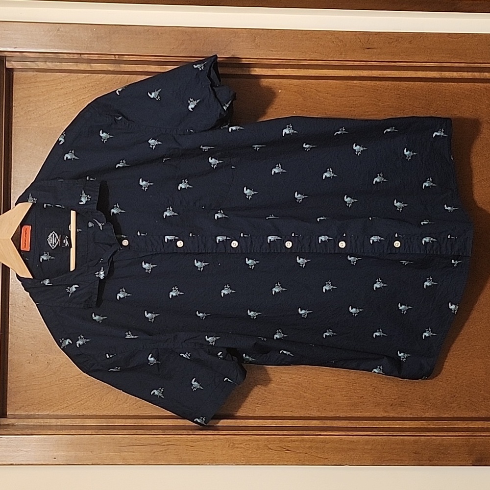 ST. JOHNS BAY CASUAL SHIRT